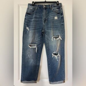 Casual Distressed Boyfriend Jeans in Blue